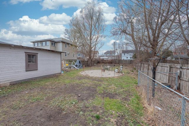 6562 5th AVENUE, Kenosha, WI 53143