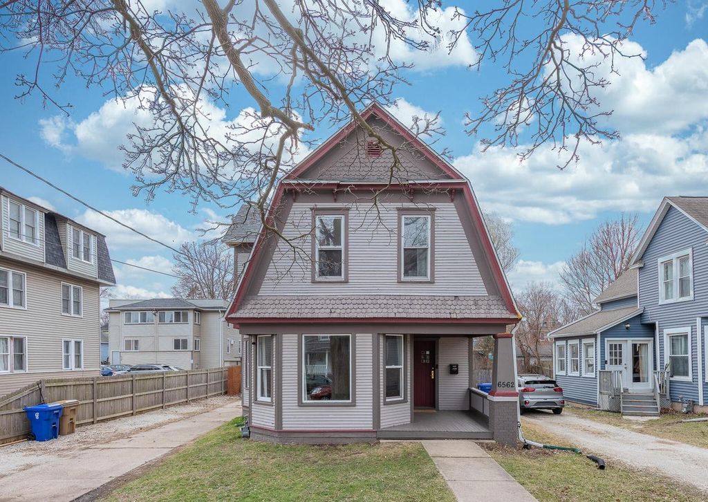 6562 5th AVENUE, Kenosha, WI 53143