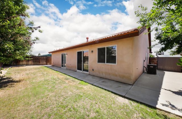 11506 Pacific Breeze Avenue, Bakersfield, CA 93312