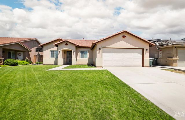 11506 Pacific Breeze Avenue, Bakersfield, CA 93312