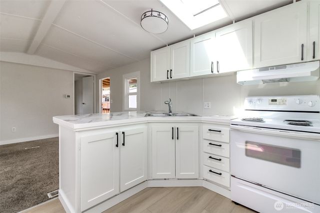 17103 Spanaway Loop Rd S #24, Spanaway, WA 98387