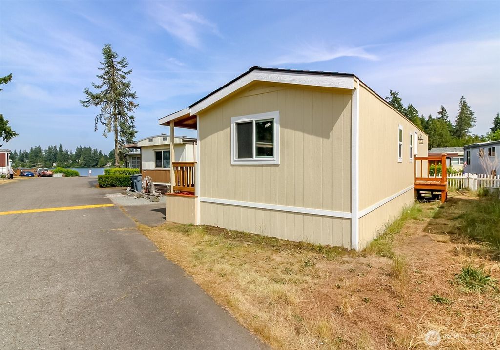 17103 Spanaway Loop Rd S #24, Spanaway, WA 98387