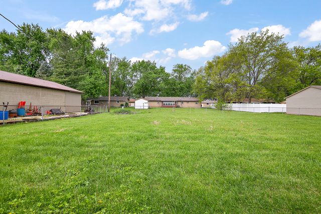 112 N El Dorado Drive, Kankakee, IL 60901
