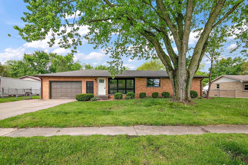 112 N El Dorado Drive, Kankakee, IL 60901