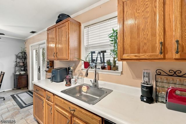 487 S 13Th St, Newark City, NJ 07103