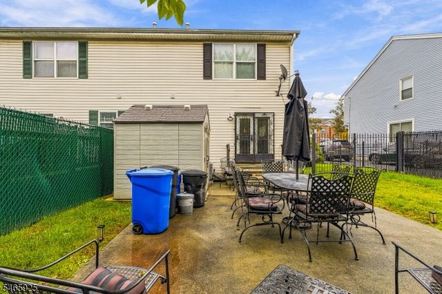 487 S 13Th St, Newark City, NJ 07103