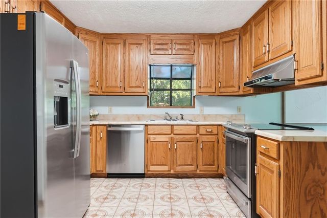 3243 Galts Road, Acworth, GA 30102
