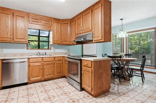 3243 Galts Road, Acworth, GA 30102