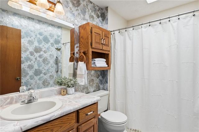 3243 Galts Road, Acworth, GA 30102