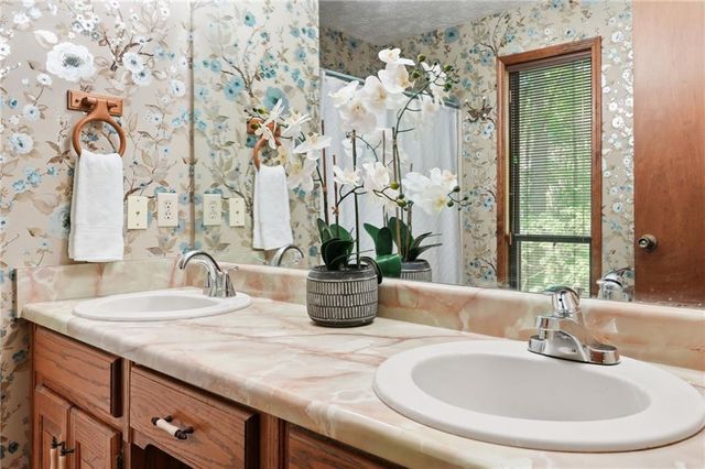 3243 Galts Road, Acworth, GA 30102