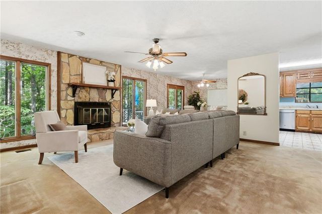 3243 Galts Road, Acworth, GA 30102