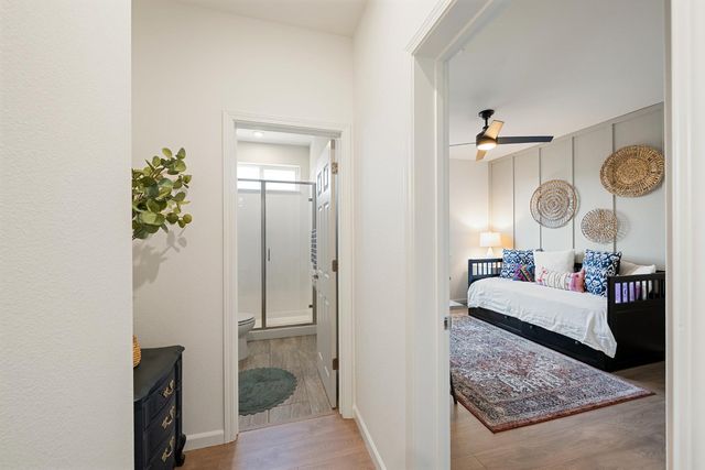 800 Lazy Creek Dr, Rocklin, CA 95765