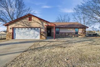 23805 E 103rd Place, Broken Arrow, OK 74014