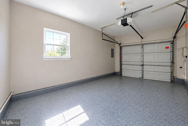 574 BARBADOS DR, Williamstown, NJ 08094