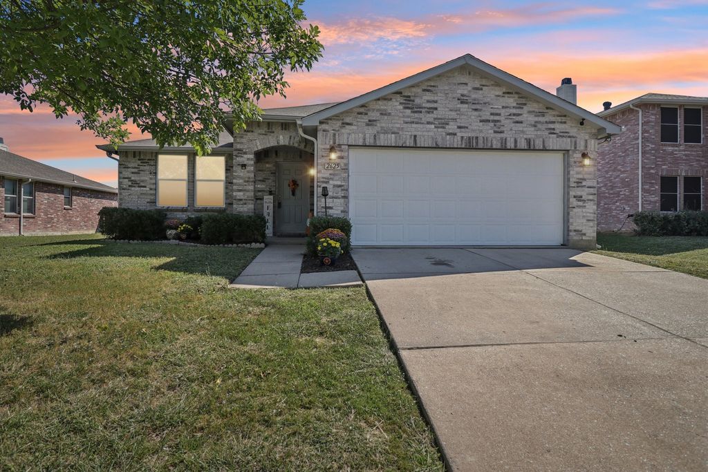 2625 Mariners Drive, Little Elm, TX 75068