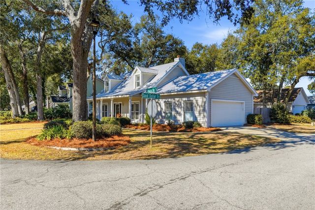 323 Sandcastle Lane, St Simons Island, GA 31522