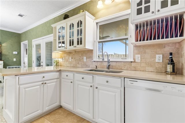 323 Sandcastle Lane, St Simons Island, GA 31522