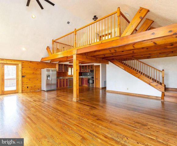 1415 S TIMBER RIDGE RD, Cross Junction, VA 22625
