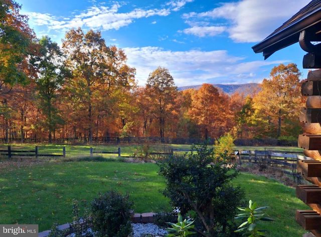 1415 S TIMBER RIDGE RD, Cross Junction, VA 22625