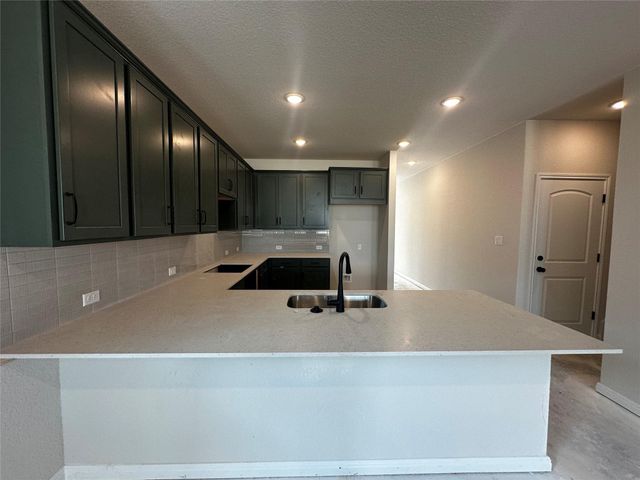 1053 Sienna Bear RD, Georgetown, TX 78633