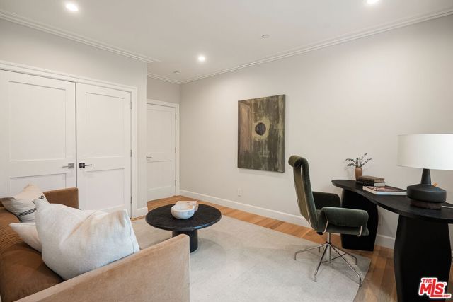 9013 Sawyer Street, Los Angeles, CA 90035