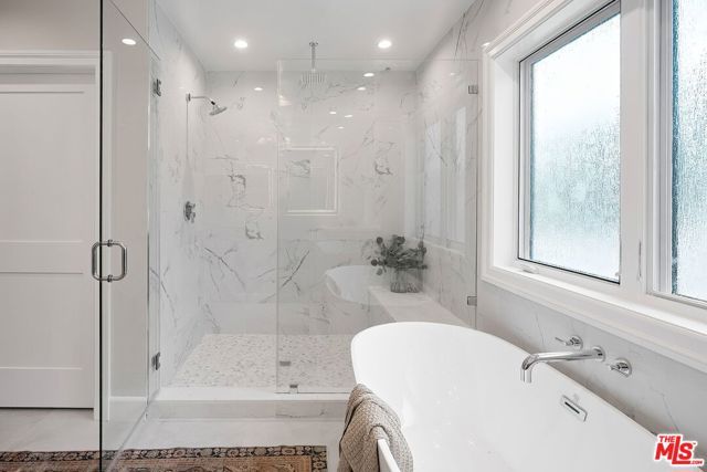 9013 Sawyer Street, Los Angeles, CA 90035