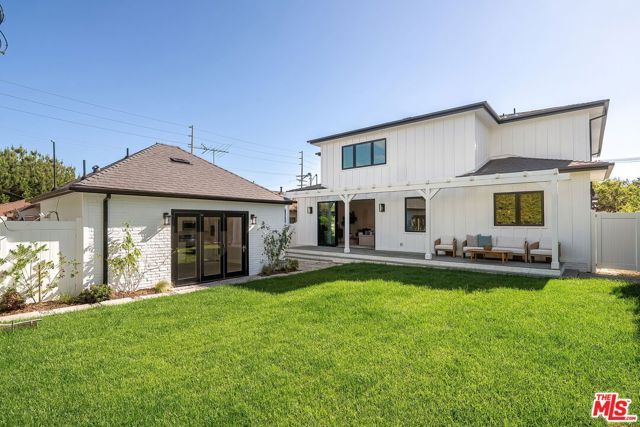 9013 Sawyer Street, Los Angeles, CA 90035
