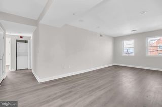 1800 28TH PL SE #201, Washington, DC 20020