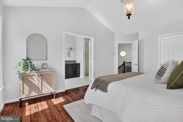 5429 WHITLEY PARK TERRACE, Bethesda, MD 20814