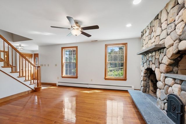 4 Battcock Road, Billerica, MA 01821