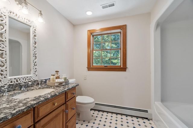 4 Battcock Road, Billerica, MA 01821