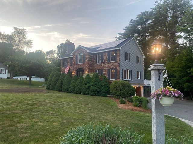 4 Battcock Road, Billerica, MA 01821