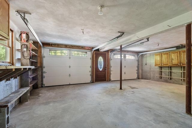 4 Battcock Road, Billerica, MA 01821