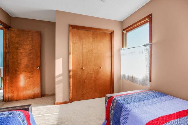 1924 NW 62nd Terrace, Kansas City, MO 64151