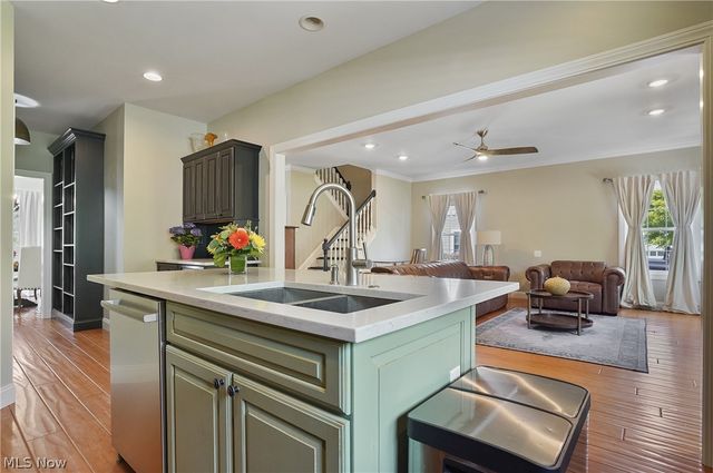 37 Clayton Court, Hudson, OH 44236