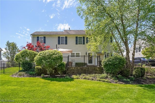 37 Clayton Court, Hudson, OH 44236