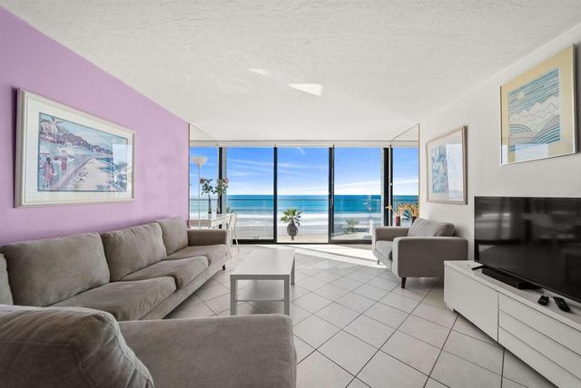 4767 Ocean Boulevard 203, San Diego, CA 92109