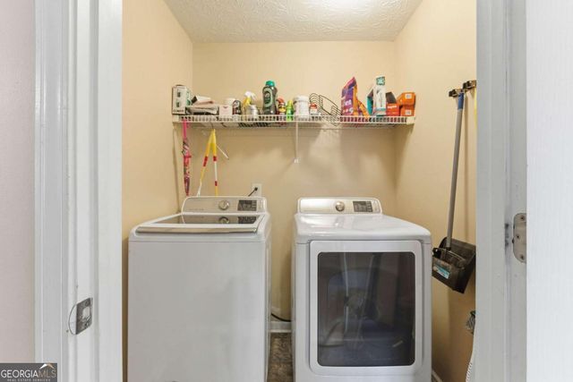 1600 Gallup Drive, Stockbridge, GA 30281