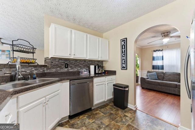 1600 Gallup Drive, Stockbridge, GA 30281