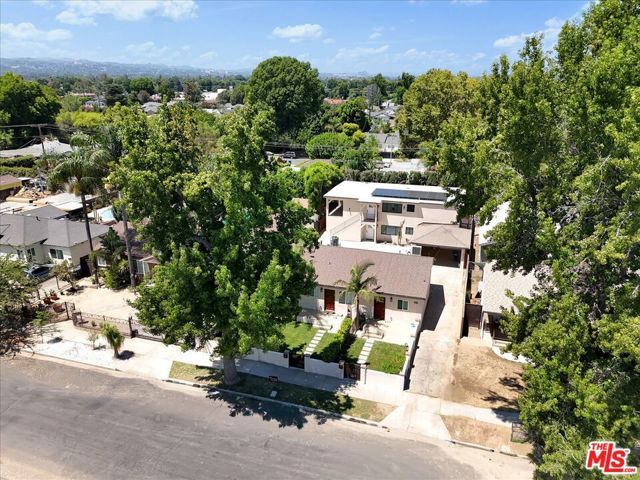 6913 Encino Avenue Upper unit, Los Angeles, CA 91406