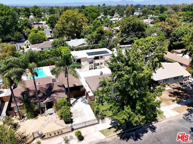 6913 Encino Avenue Upper unit, Los Angeles, CA 91406