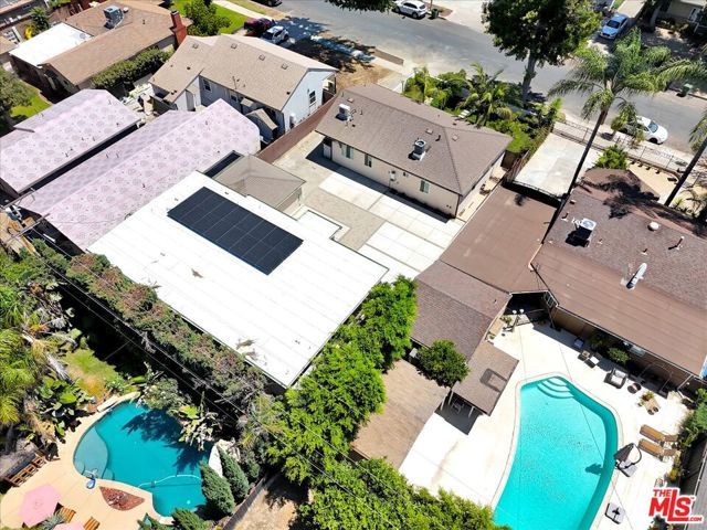 6913 Encino Avenue Upper unit, Los Angeles, CA 91406