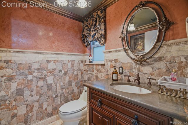 1258 Priscilla Lane, Rochester Hills, MI 48309