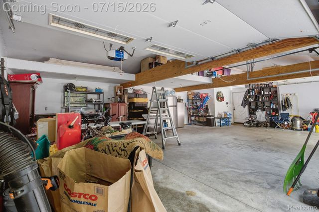 1258 Priscilla Lane, Rochester Hills, MI 48309