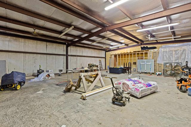 1333 US HWY 59, Jefferson, TX 75657