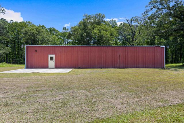 1333 US HWY 59, Jefferson, TX 75657