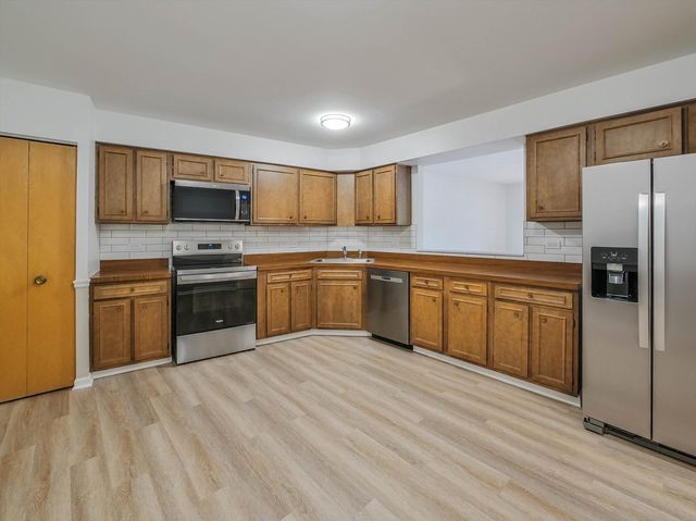1025 S Fernandez Avenue 1S, Arlington Heights, IL 60005