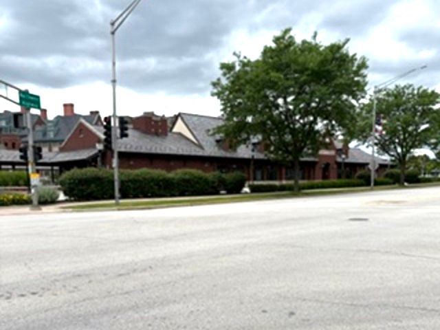 1025 S Fernandez Avenue 1S, Arlington Heights, IL 60005