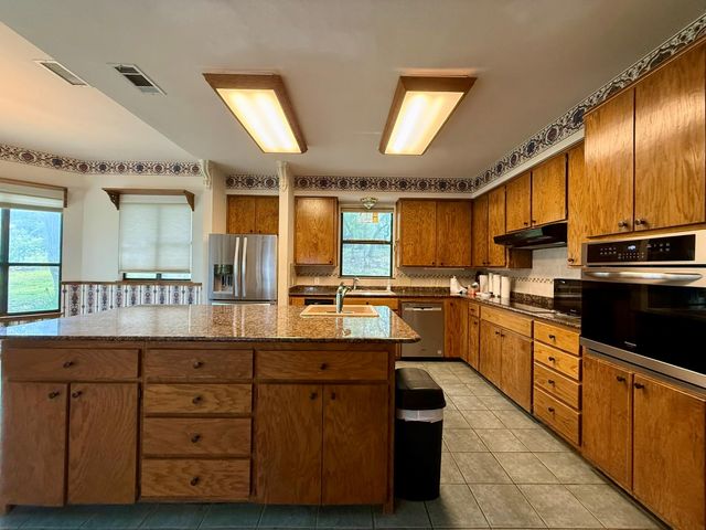 4748 Eck LN, Austin, TX 78734