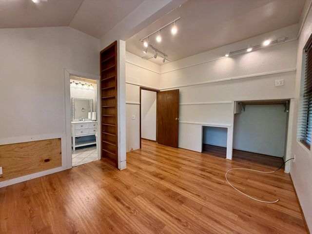 4748 Eck LN, Austin, TX 78734